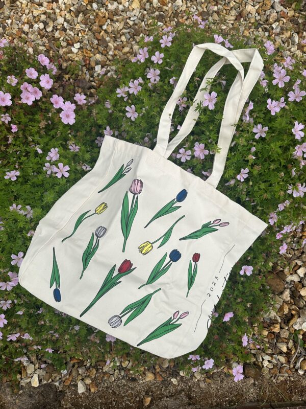 2023 Tulips for Tapping Bag